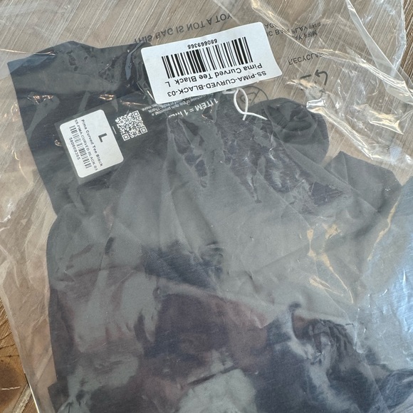 Bear Bottom Supima Curved Tee Black Large - Picture 3 of 4